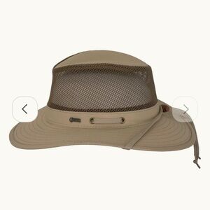 The River Guide Hat with Mesh